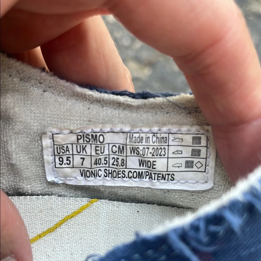 Vionic Beach Denim Blue Sneakers - Picture 8 of 12